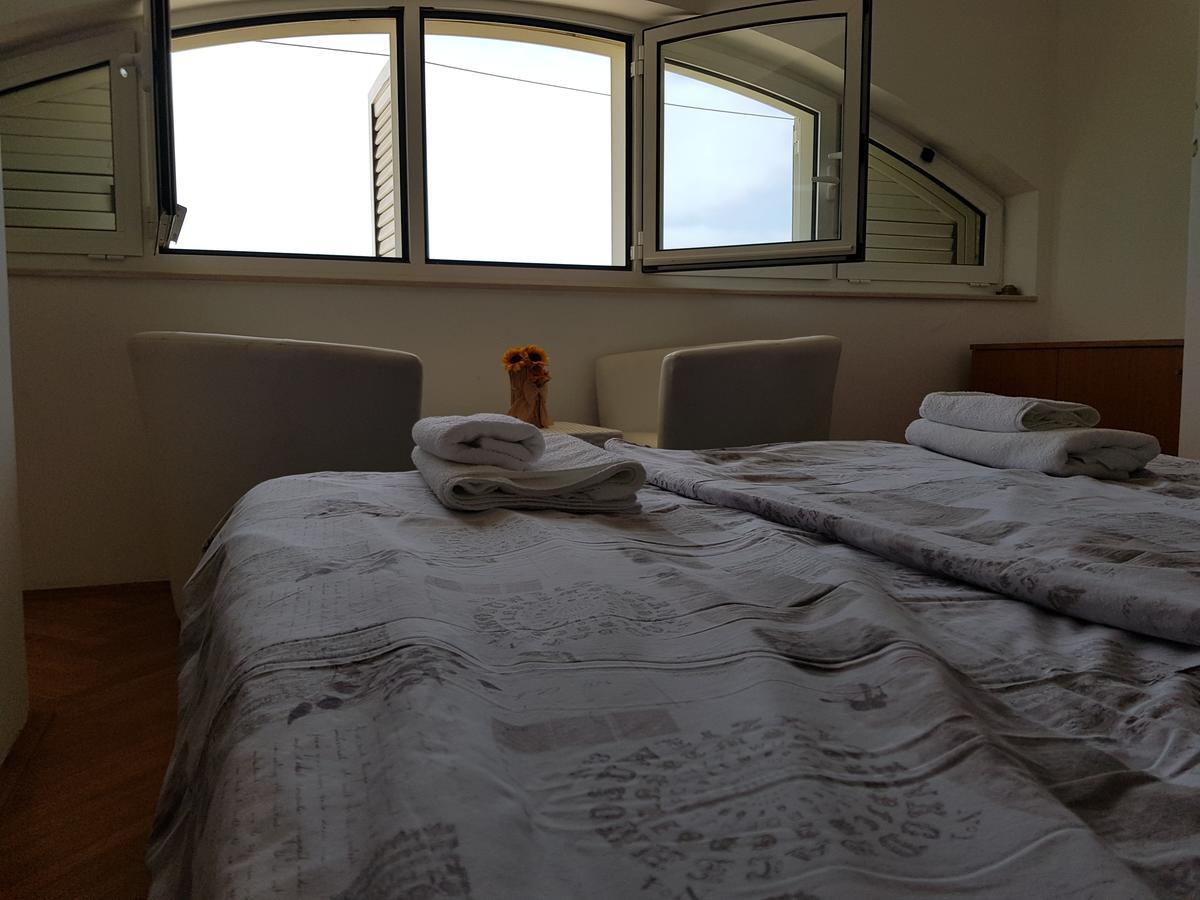 Apartment Dove With Sea View And Free Parking Dubrovník Exteriér fotografie